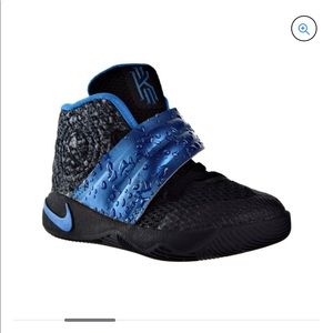 Kyrie Irving toddler Nike size 7c